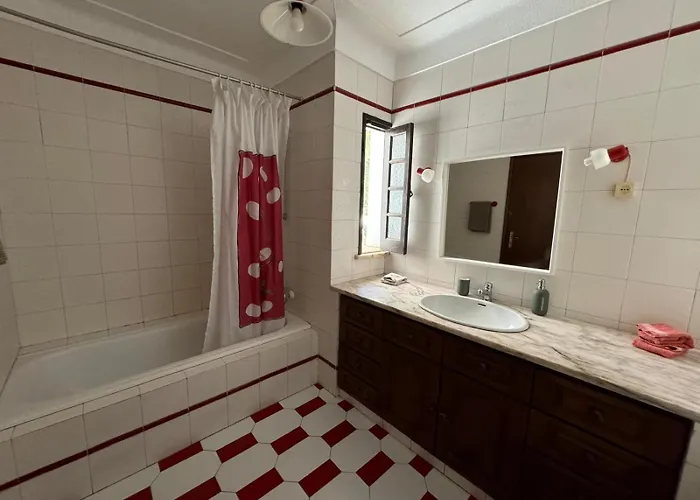 Casa Flores Albufeira