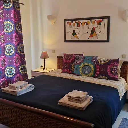 Hébergement de vacances Casa Flores *