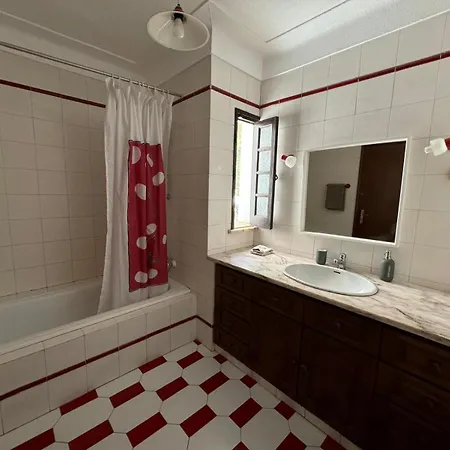 Casa Flores Albufeira