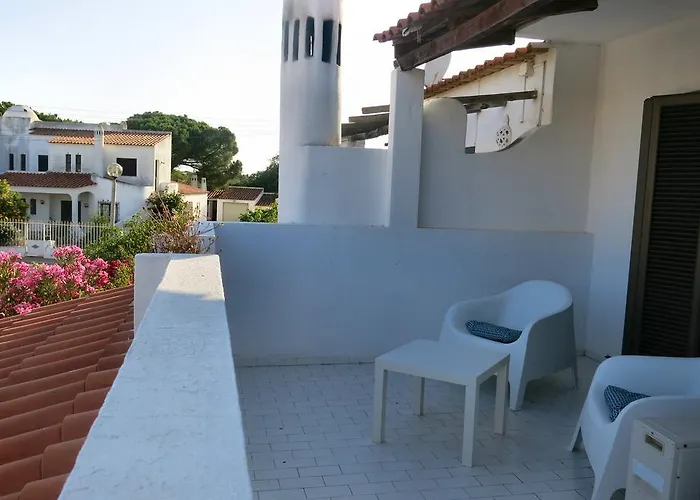 Casa Flores Albufeira